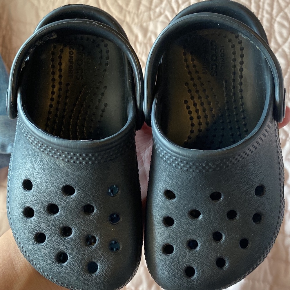 Crocs